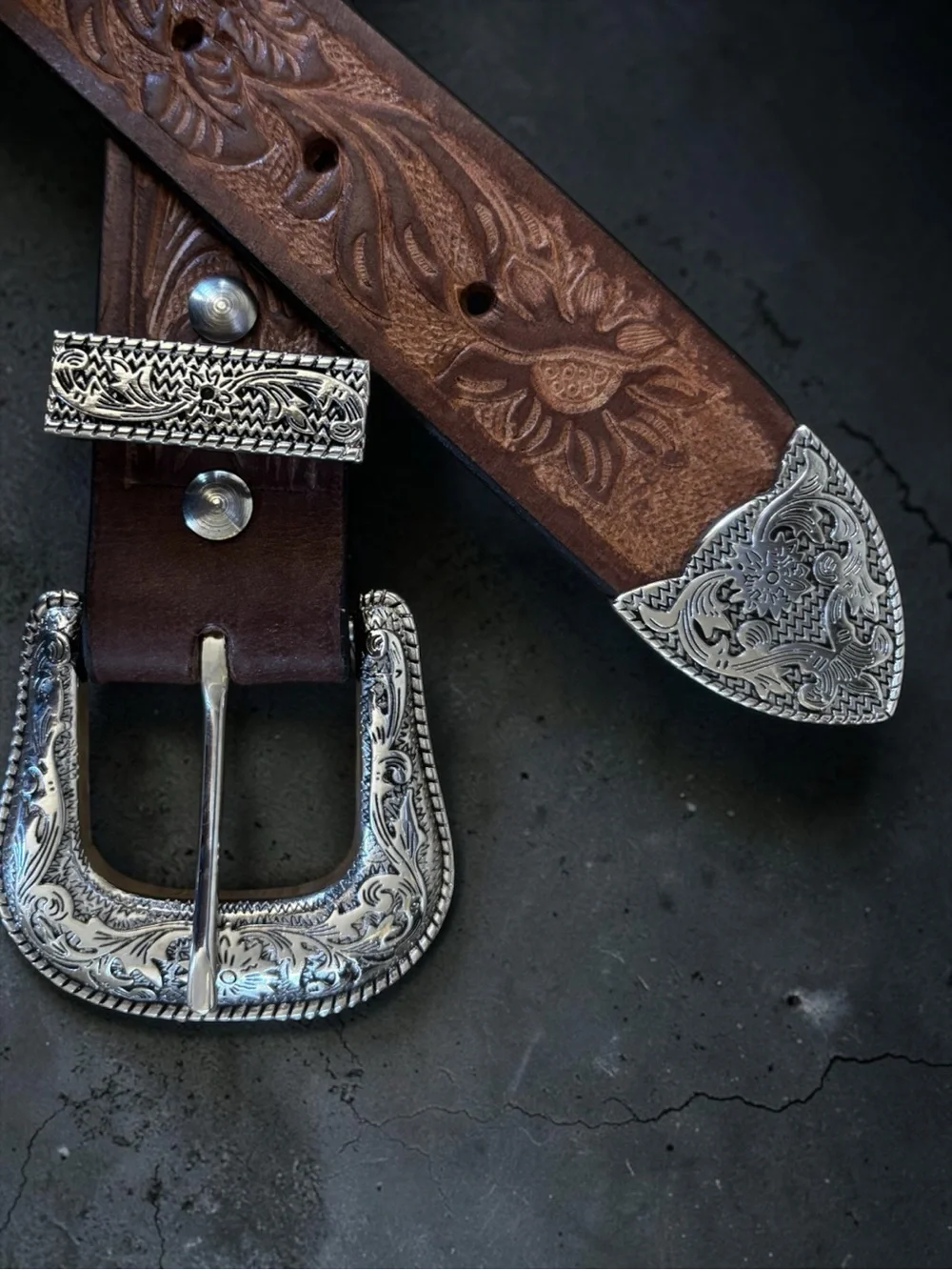 ANGUS STOKE   Genuine Buffalo Leather Belt NWOT   (Size 40-42 / 120cm)